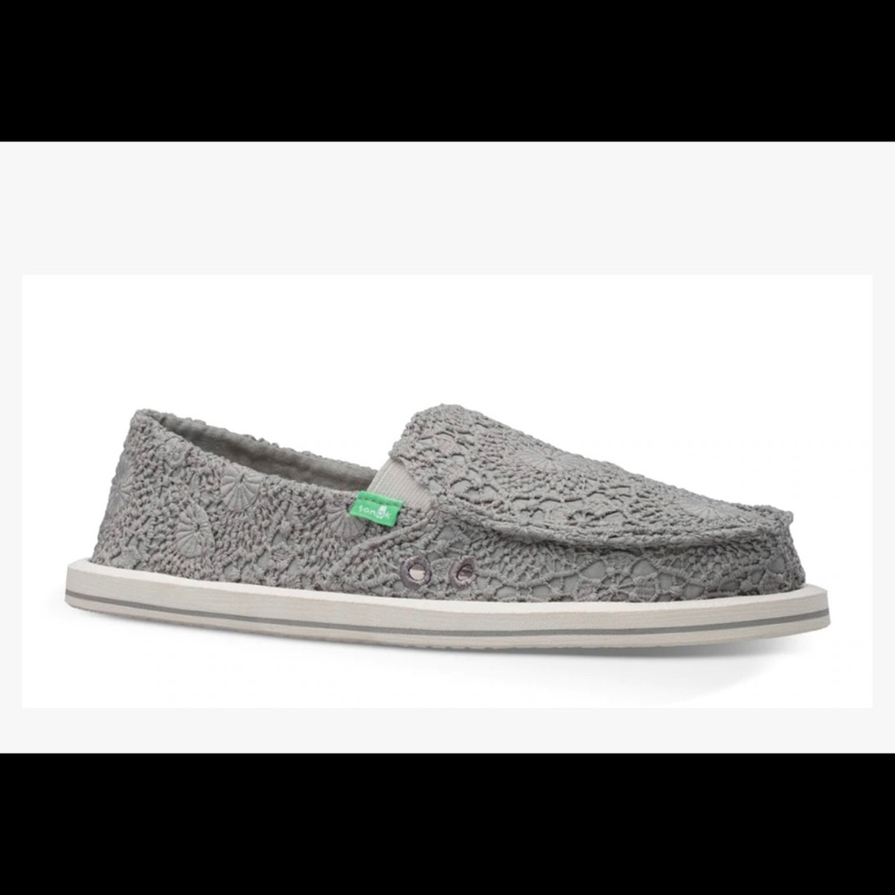 Sanuk Donna Slip On’s